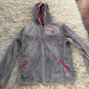 BRAND NEW girls northface jacket